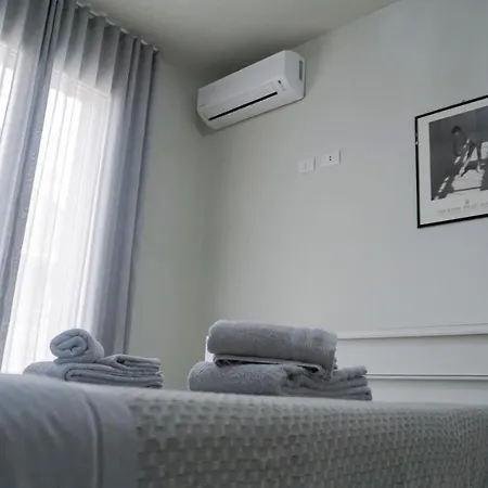 Apartment Casa Di Andrew - Sul Di Garda Desenzano del Garda